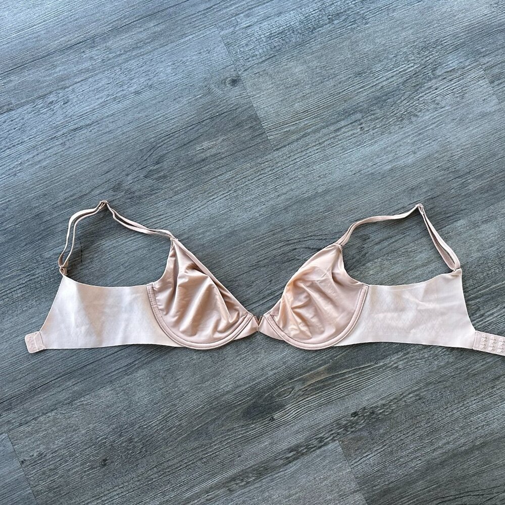NEW with Tags Victoria's Secret Unlined Underwire Bra - 34C - Nude / Tan